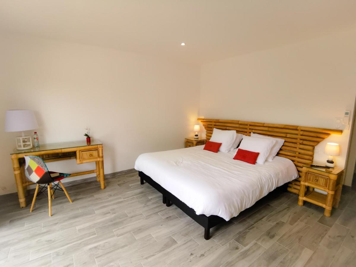 Domaine Des Bois Argentes Bed & Breakfast Saugirard Luaran gambar