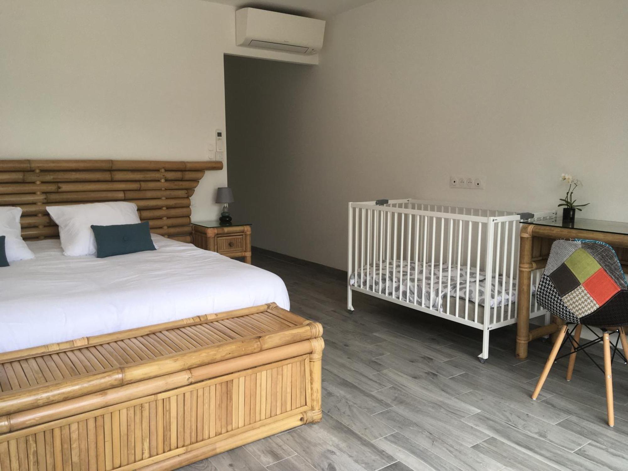 Domaine Des Bois Argentes Bed & Breakfast Saugirard Bilik gambar